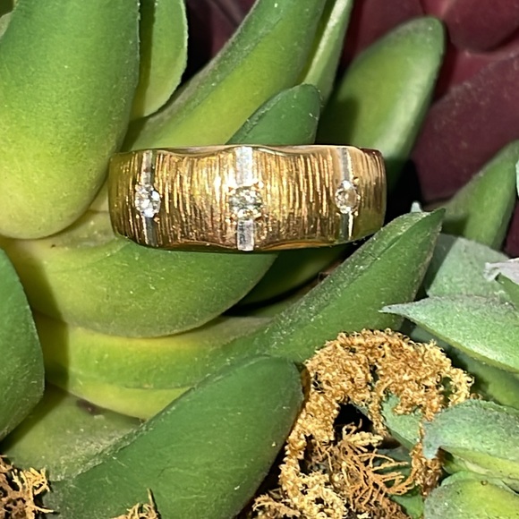 Solid Stamped 14K Yellow Gold Natural Diamond Vintage Textured Modern Band Ring - Picture 12 of 17